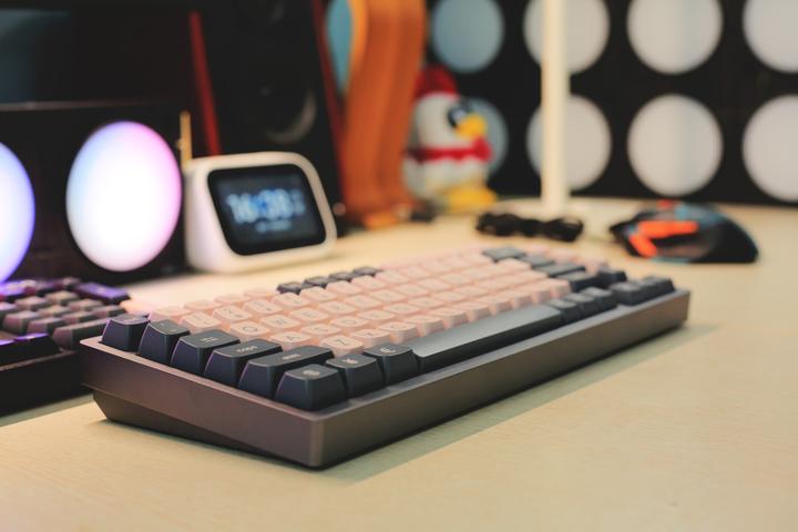 KBD Store -KBD Store v2 a1cdf7310bc8b02084ba46b7343146b7 720w